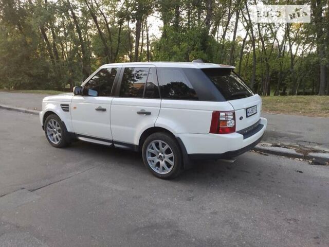 Білий Ленд Ровер Range Rover Sport, об'ємом двигуна 4.2 л та пробігом 200 тис. км за 10700 $, фото 3 на Automoto.ua