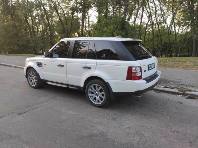 Білий Ленд Ровер Range Rover Sport, об'ємом двигуна 4.2 л та пробігом 203 тис. км за 9200 $, фото 3 на Automoto.ua