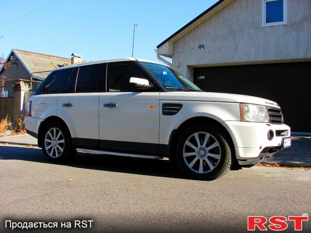 Білий Ленд Ровер Range Rover Sport, об'ємом двигуна 3.6 л та пробігом 323 тис. км за 12500 $, фото 2 на Automoto.ua