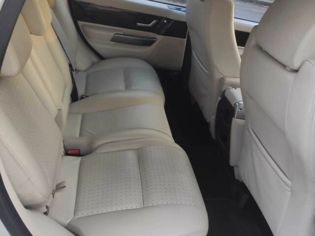 Білий Ленд Ровер Range Rover Sport, об'ємом двигуна 4.2 л та пробігом 203 тис. км за 9200 $, фото 5 на Automoto.ua