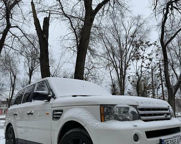 Белый Ленд Ровер Рендж Ровер Спорт, объемом двигателя 3.6 л и пробегом 270 тыс. км за 10500 $, фото 1 на Automoto.ua