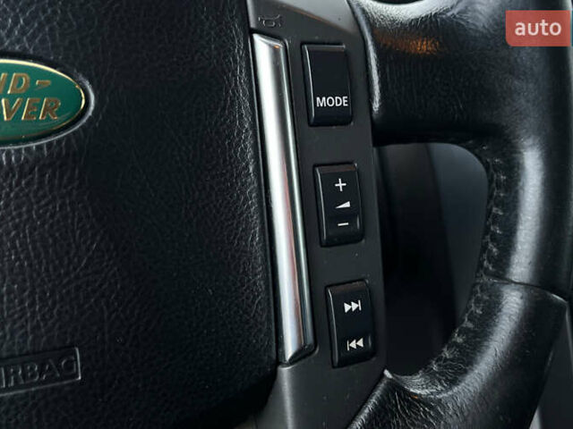 Белый Ленд Ровер Рендж Ровер Спорт, объемом двигателя 2.72 л и пробегом 260 тыс. км за 8900 $, фото 13 на Automoto.ua