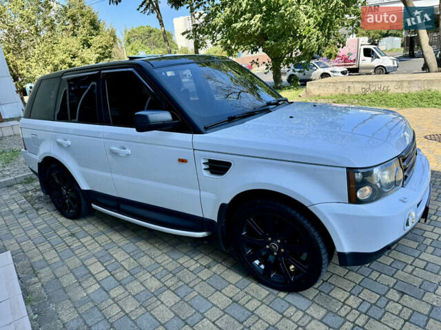 Белый Ленд Ровер Рендж Ровер Спорт, объемом двигателя 2.7 л и пробегом 319 тыс. км за 12450 $, фото 25 на Automoto.ua