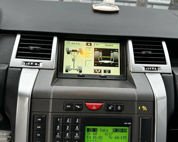 Белый Ленд Ровер Рендж Ровер Спорт, объемом двигателя 2.72 л и пробегом 264 тыс. км за 10000 $, фото 16 на Automoto.ua