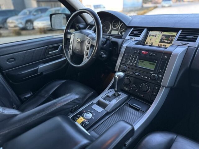 Белый Ленд Ровер Рендж Ровер Спорт, объемом двигателя 2.7 л и пробегом 206 тыс. км за 5500 $, фото 20 на Automoto.ua