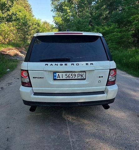 Білий Ленд Ровер Range Rover Sport, об'ємом двигуна 4.2 л та пробігом 206 тис. км за 11900 $, фото 4 на Automoto.ua