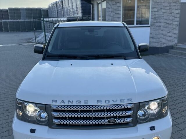 Белый Ленд Ровер Рендж Ровер Спорт, объемом двигателя 2.7 л и пробегом 206 тыс. км за 5500 $, фото 14 на Automoto.ua