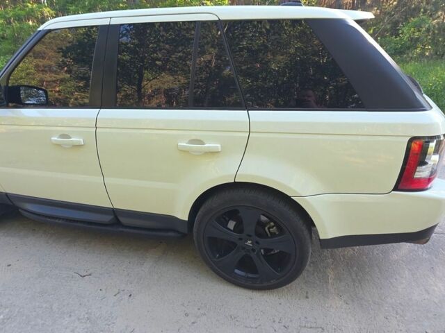 Білий Ленд Ровер Range Rover Sport, об'ємом двигуна 4.2 л та пробігом 206 тис. км за 9500 $, фото 6 на Automoto.ua