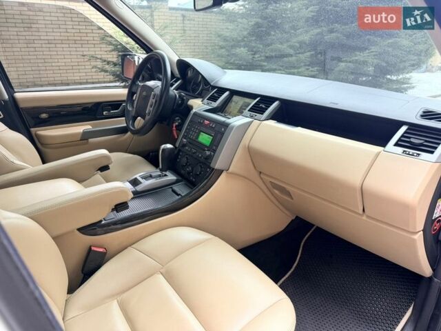 Белый Ленд Ровер Рендж Ровер Спорт, объемом двигателя 3.6 л и пробегом 139 тыс. км за 11350 $, фото 14 на Automoto.ua