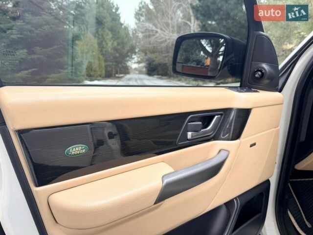 Белый Ленд Ровер Рендж Ровер Спорт, объемом двигателя 3.6 л и пробегом 139 тыс. км за 11350 $, фото 9 на Automoto.ua