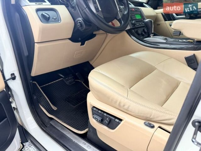 Белый Ленд Ровер Рендж Ровер Спорт, объемом двигателя 3.6 л и пробегом 139 тыс. км за 11350 $, фото 7 на Automoto.ua