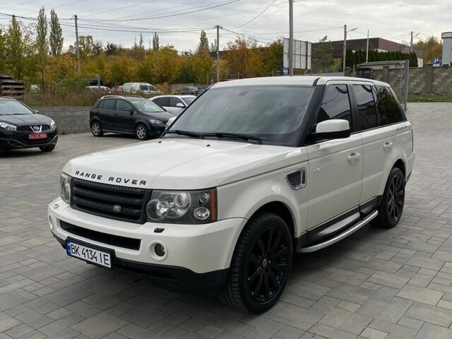 Білий Ленд Ровер Range Rover Sport, об'ємом двигуна 2.7 л та пробігом 269 тис. км за 7800 $, фото 6 на Automoto.ua