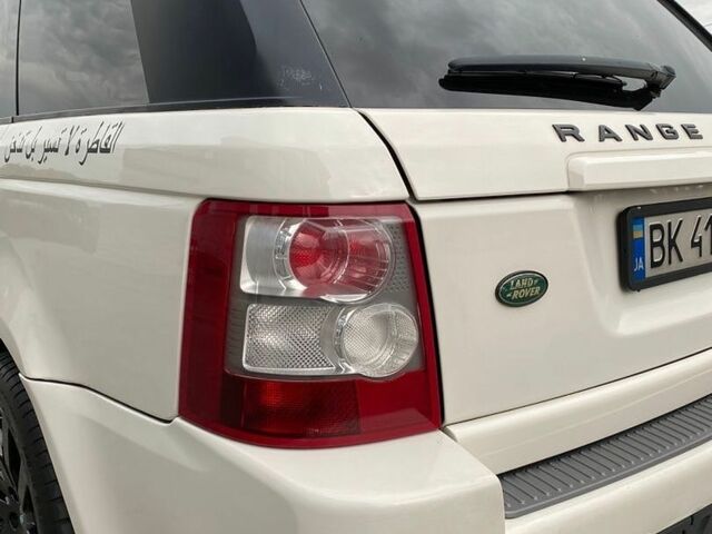 Білий Ленд Ровер Range Rover Sport, об'ємом двигуна 2.7 л та пробігом 269 тис. км за 7800 $, фото 13 на Automoto.ua
