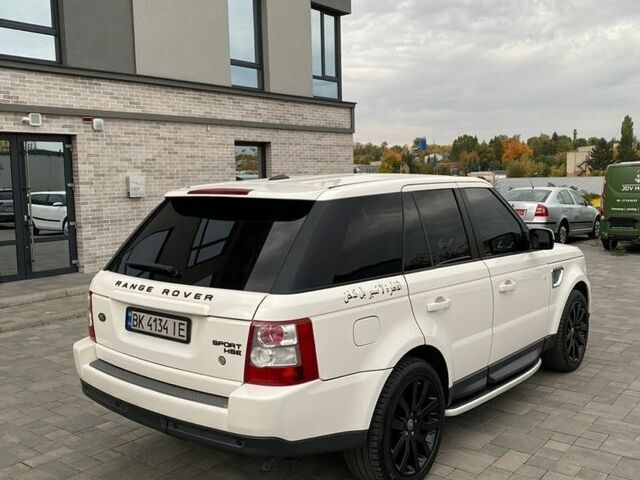 Білий Ленд Ровер Range Rover Sport, об'ємом двигуна 2.7 л та пробігом 269 тис. км за 7800 $, фото 2 на Automoto.ua