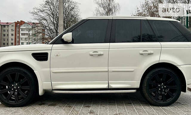 Білий Ленд Ровер Range Rover Sport, об'ємом двигуна 2.7 л та пробігом 185 тис. км за 14999 $, фото 32 на Automoto.ua