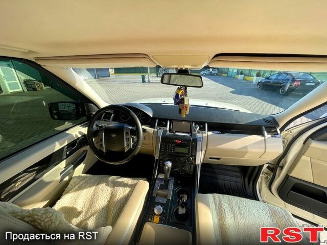 Белый Ленд Ровер Рендж Ровер Спорт, объемом двигателя 3.6 л и пробегом 288 тыс. км за 16700 $, фото 7 на Automoto.ua