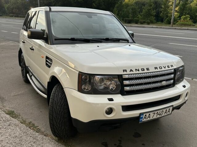 Білий Ленд Ровер Range Rover Sport, об'ємом двигуна 4.2 л та пробігом 160 тис. км за 10037 $, фото 12 на Automoto.ua