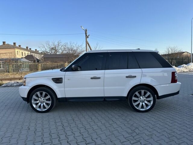 Белый Ленд Ровер Рендж Ровер Спорт, объемом двигателя 2.7 л и пробегом 206 тыс. км за 5500 $, фото 8 на Automoto.ua