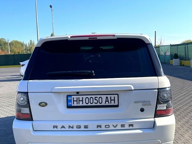 Белый Ленд Ровер Рендж Ровер Спорт, объемом двигателя 3.6 л и пробегом 288 тыс. км за 16700 $, фото 3 на Automoto.ua