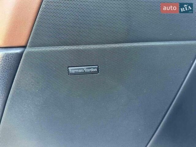 Белый Ленд Ровер Рендж Ровер Спорт, объемом двигателя 2.72 л и пробегом 280 тыс. км за 10800 $, фото 3 на Automoto.ua