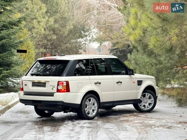 Белый Ленд Ровер Рендж Ровер Спорт, объемом двигателя 3.6 л и пробегом 139 тыс. км за 11350 $, фото 29 на Automoto.ua