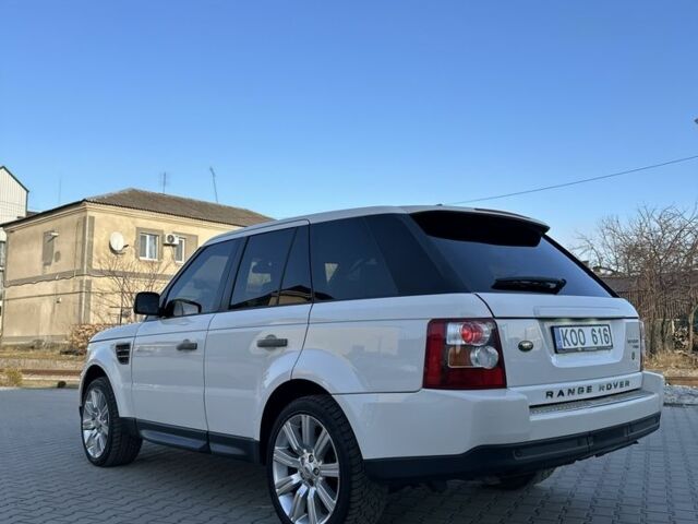 Белый Ленд Ровер Рендж Ровер Спорт, объемом двигателя 2.7 л и пробегом 206 тыс. км за 5500 $, фото 11 на Automoto.ua