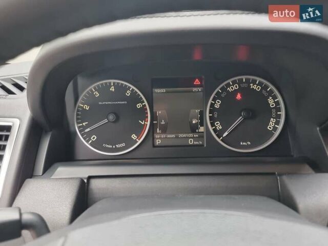 Білий Ленд Ровер Range Rover Sport, об'ємом двигуна 5 л та пробігом 204 тис. км за 16900 $, фото 53 на Automoto.ua