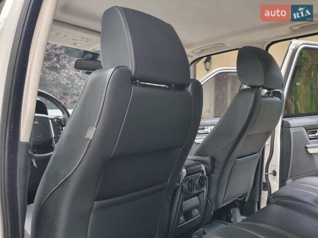 Білий Ленд Ровер Range Rover Sport, об'ємом двигуна 5 л та пробігом 204 тис. км за 16900 $, фото 66 на Automoto.ua