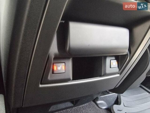 Білий Ленд Ровер Range Rover Sport, об'ємом двигуна 5 л та пробігом 204 тис. км за 16400 $, фото 70 на Automoto.ua