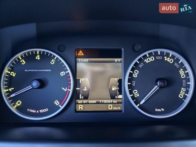 Белый Ленд Ровер Рендж Ровер Спорт, объемом двигателя 5 л и пробегом 119 тыс. км за 14999 $, фото 26 на Automoto.ua