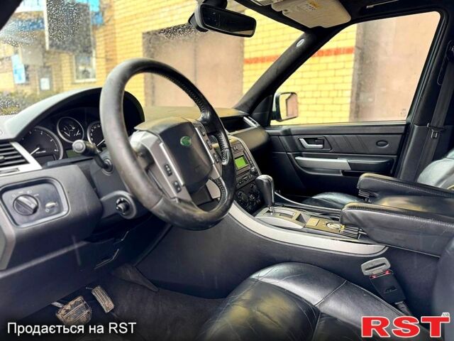 Білий Ленд Ровер Range Rover Sport, об'ємом двигуна 2.7 л та пробігом 231 тис. км за 5600 $, фото 6 на Automoto.ua
