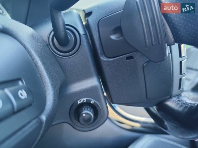 Белый Ленд Ровер Рендж Ровер Спорт, объемом двигателя 5 л и пробегом 119 тыс. км за 14999 $, фото 27 на Automoto.ua