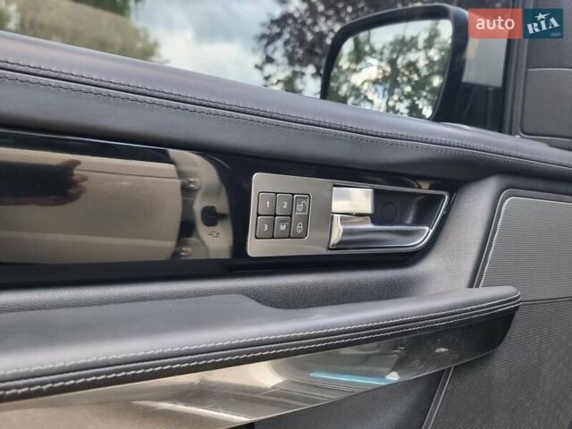 Білий Ленд Ровер Range Rover Sport, об'ємом двигуна 5 л та пробігом 204 тис. км за 16900 $, фото 36 на Automoto.ua