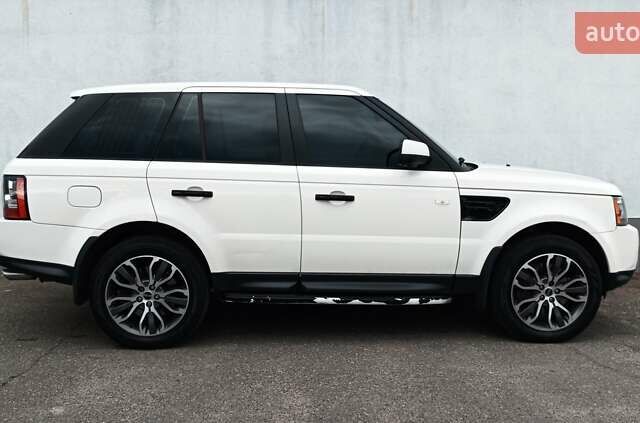 Білий Ленд Ровер Range Rover Sport, об'ємом двигуна 5 л та пробігом 120 тис. км за 12500 $, фото 5 на Automoto.ua
