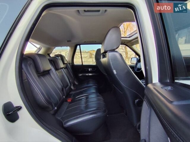 Белый Ленд Ровер Рендж Ровер Спорт, объемом двигателя 5 л и пробегом 119 тыс. км за 14999 $, фото 19 на Automoto.ua