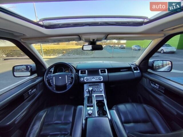 Білий Ленд Ровер Range Rover Sport, об'ємом двигуна 5 л та пробігом 119 тис. км за 13499 $, фото 21 на Automoto.ua