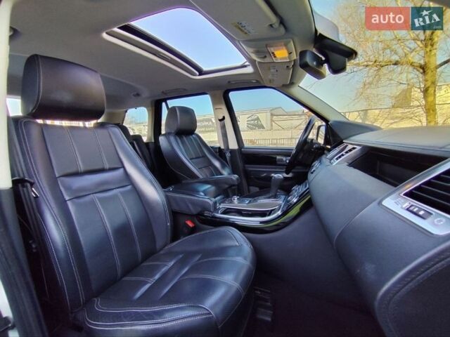 Белый Ленд Ровер Рендж Ровер Спорт, объемом двигателя 5 л и пробегом 119 тыс. км за 14999 $, фото 14 на Automoto.ua