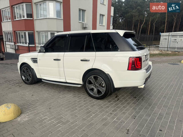 Білий Ленд Ровер Range Rover Sport, об'ємом двигуна 3 л та пробігом 208 тис. км за 15999 $, фото 6 на Automoto.ua