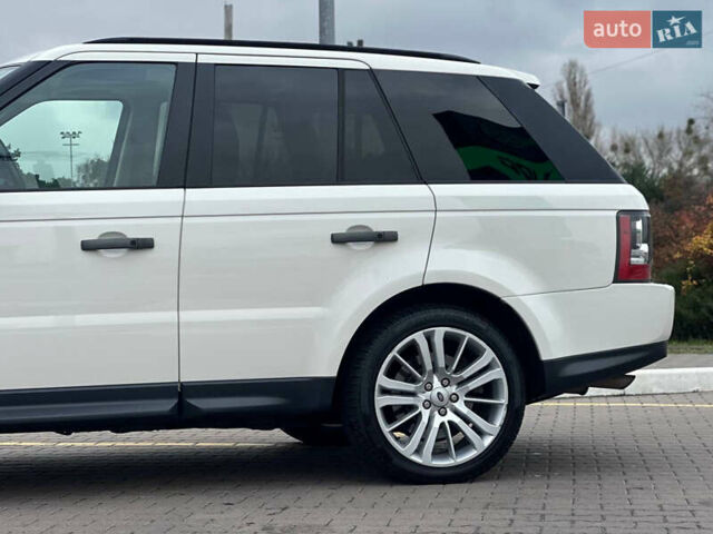 Білий Ленд Ровер Range Rover Sport, об'ємом двигуна 3.63 л та пробігом 202 тис. км за 15850 $, фото 9 на Automoto.ua