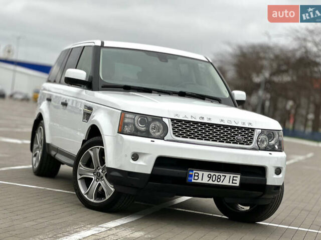 Білий Ленд Ровер Range Rover Sport, об'ємом двигуна 5 л та пробігом 120 тис. км за 13500 $, фото 8 на Automoto.ua