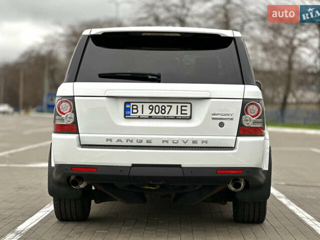 Білий Ленд Ровер Range Rover Sport, об'ємом двигуна 5 л та пробігом 120 тис. км за 13500 $, фото 24 на Automoto.ua
