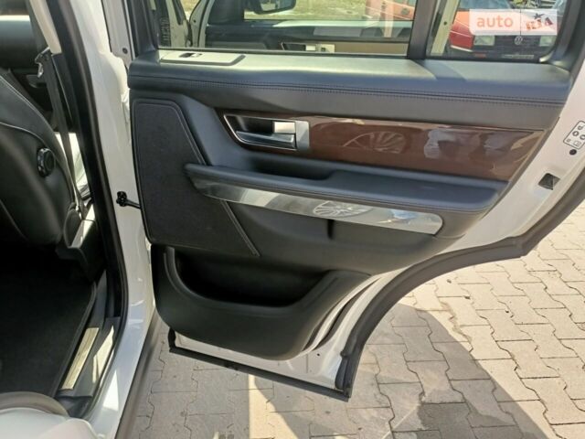 Білий Ленд Ровер Range Rover Sport, об'ємом двигуна 2.99 л та пробігом 176 тис. км за 15800 $, фото 19 на Automoto.ua