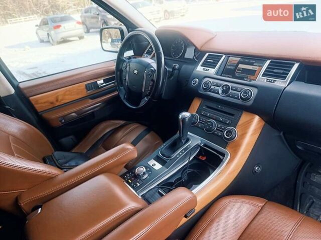 Білий Ленд Ровер Range Rover Sport, об'ємом двигуна 5 л та пробігом 179 тис. км за 14800 $, фото 27 на Automoto.ua