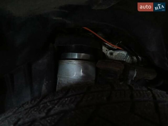 Белый Ленд Ровер Рендж Ровер Спорт, объемом двигателя 3 л и пробегом 270 тыс. км за 17500 $, фото 34 на Automoto.ua