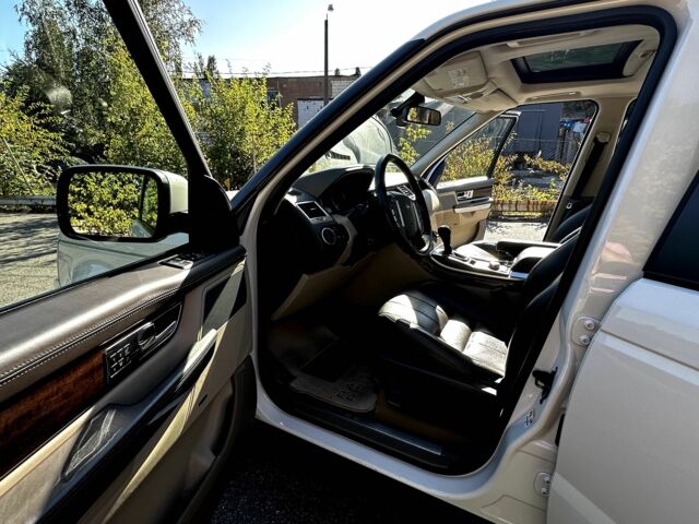 Ленд Ровер Рендж Ровер Спорт 2010 в Киеве на Automoto.ua Белый Ленд Ровер Рендж Ровер Спорт, объемом двигателя 3.6 л и пробегом 202 тыс. км за 15500 $, фото 15 на Automoto.ua