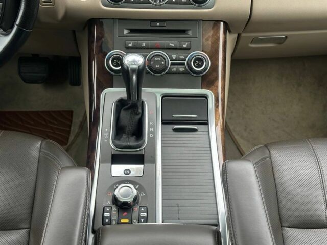 Білий Ленд Ровер Range Rover Sport, об'ємом двигуна 3.6 л та пробігом 202 тис. км за 15850 $, фото 20 на Automoto.ua