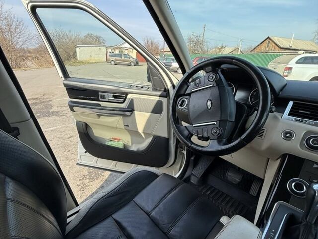 Білий Ленд Ровер Range Rover Sport, об'ємом двигуна 3 л та пробігом 312 тис. км за 13500 $, фото 8 на Automoto.ua