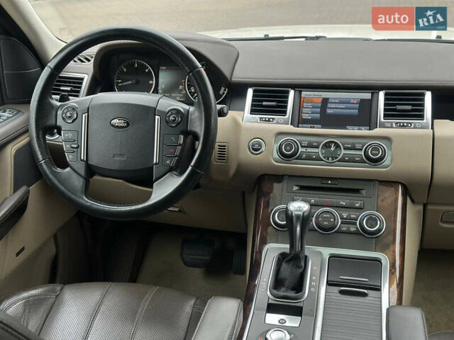 Білий Ленд Ровер Range Rover Sport, об'ємом двигуна 3.63 л та пробігом 202 тис. км за 15850 $, фото 21 на Automoto.ua