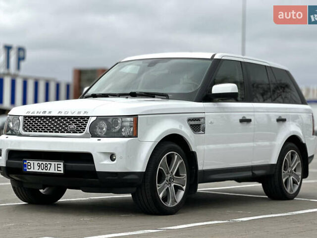 Білий Ленд Ровер Range Rover Sport, об'ємом двигуна 5 л та пробігом 120 тис. км за 13500 $, фото 22 на Automoto.ua