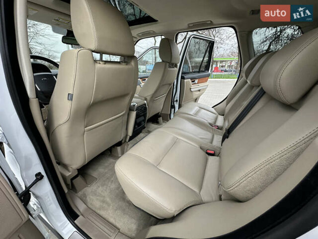 Білий Ленд Ровер Range Rover Sport, об'ємом двигуна 5 л та пробігом 120 тис. км за 13500 $, фото 38 на Automoto.ua